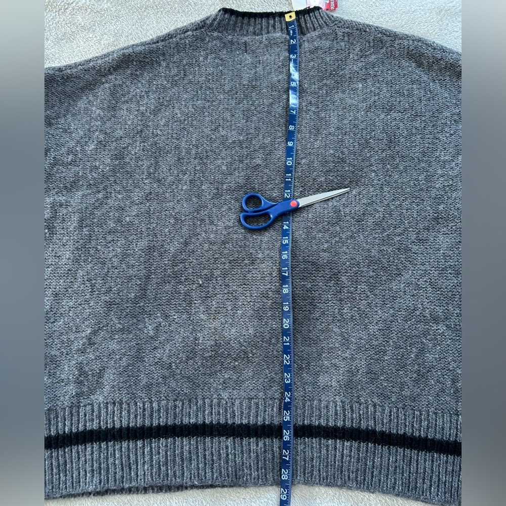 NWT Graphic Zara Knit x Peanuts Woodstock oversized knit sweater-repaired - Picture 14 of 15
